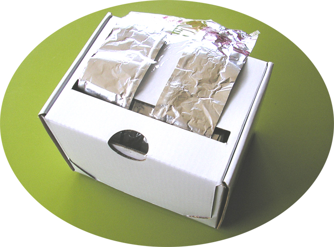 High Quality Hairdressing Foil with Central Transparent Strip in a Dispenser Box-60m
